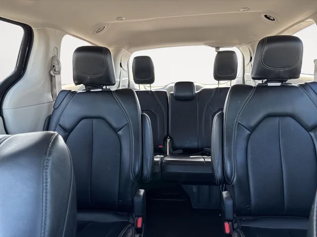 SEMINUEVOS CHRYSLER Pacifica a Estados en autogozo