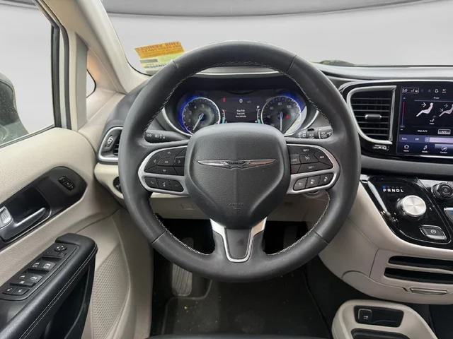 SEMINUEVOS CHRYSLER Pacifica a Estados en autogozo
