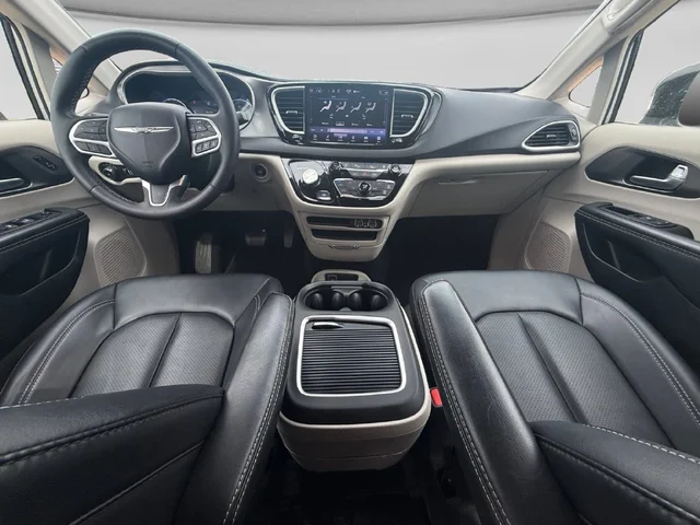 SEMINUEVOS CHRYSLER Pacifica a Estados en autogozo