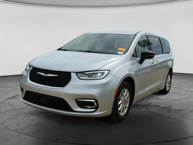 SEMINUEVOS CHRYSLER Pacifica a Estados en autogozo
