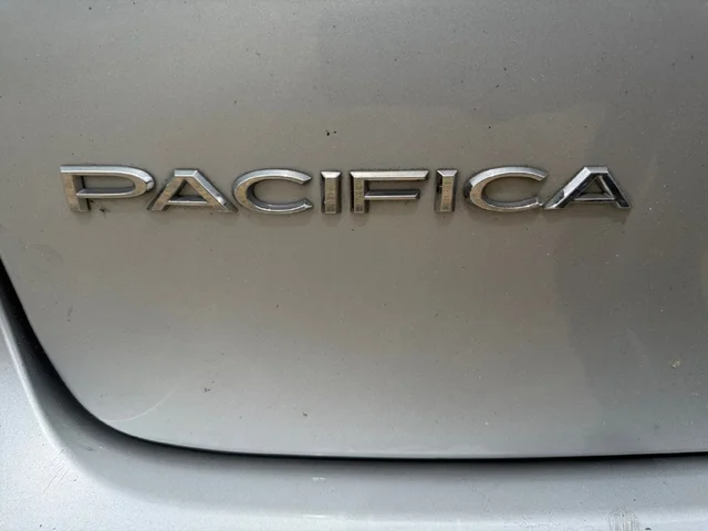 SEMINUEVOS CHRYSLER Pacifica a Estados en autogozo