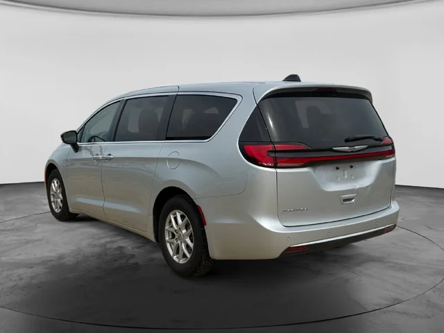 SEMINUEVOS CHRYSLER Pacifica a Estados en autogozo