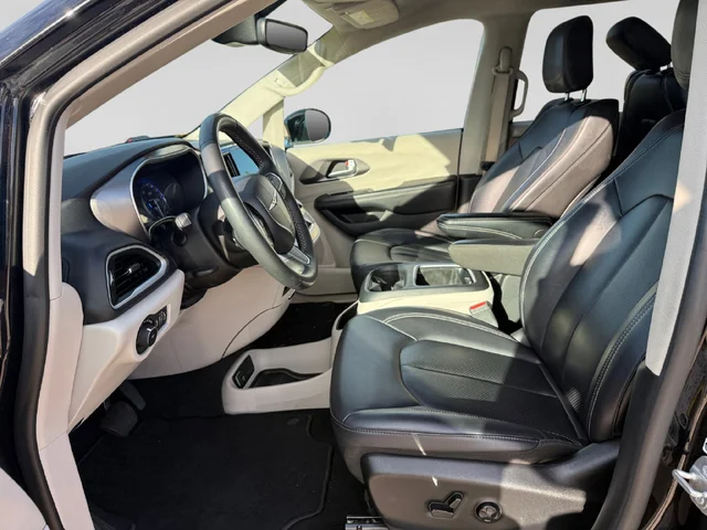 SEMINUEVOS CHRYSLER Pacifica a Estados en autogozo