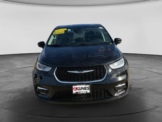 SEMINUEVOS CHRYSLER Pacifica a Estados en autogozo