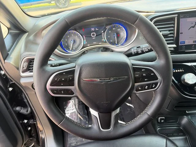 SEMINUEVOS CHRYSLER Pacifica a Estados en autogozo