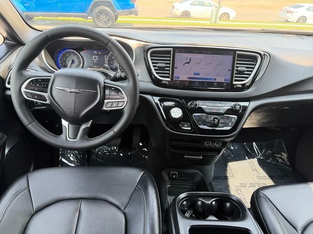 SEMINUEVOS CHRYSLER Pacifica a Estados en autogozo