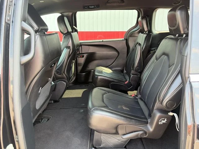 SEMINUEVOS CHRYSLER Pacifica a Estados en autogozo