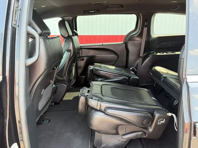 SEMINUEVOS CHRYSLER Pacifica a Estados en autogozo