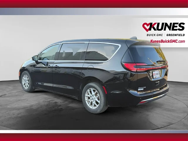 SEMINUEVOS CHRYSLER Pacifica a Estados en autogozo