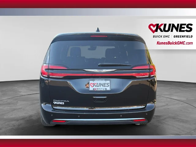 SEMINUEVOS CHRYSLER Pacifica a Estados en autogozo