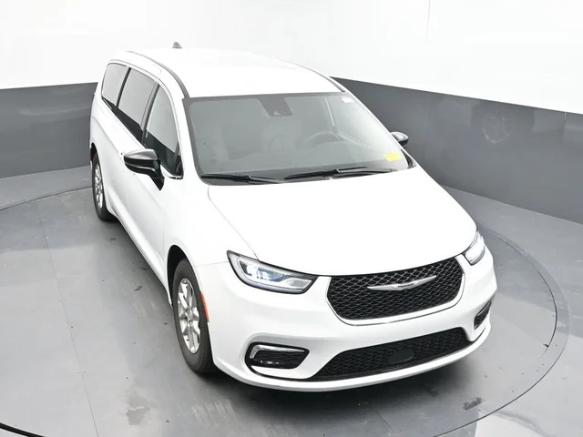 SEMINUEVOS CHRYSLER Pacifica a Estados en autogozo