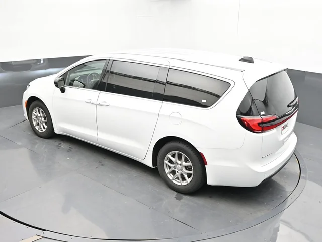 SEMINUEVOS CHRYSLER Pacifica a Estados en autogozo