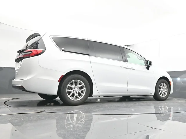 SEMINUEVOS CHRYSLER Pacifica a Estados en autogozo