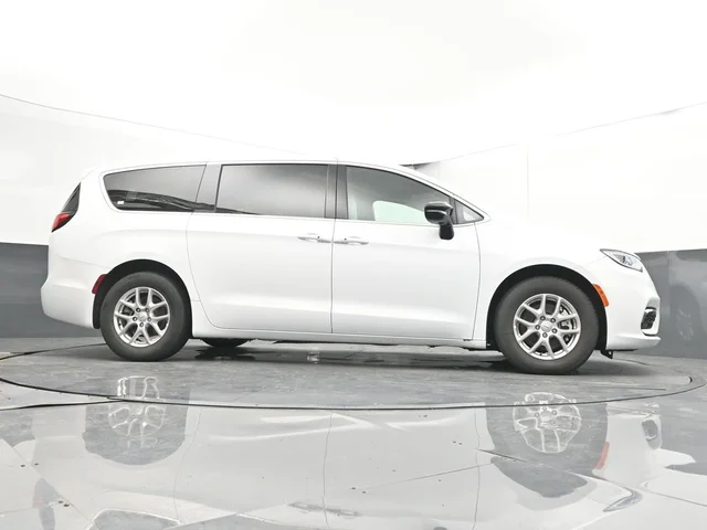 SEMINUEVOS CHRYSLER Pacifica a Estados en autogozo