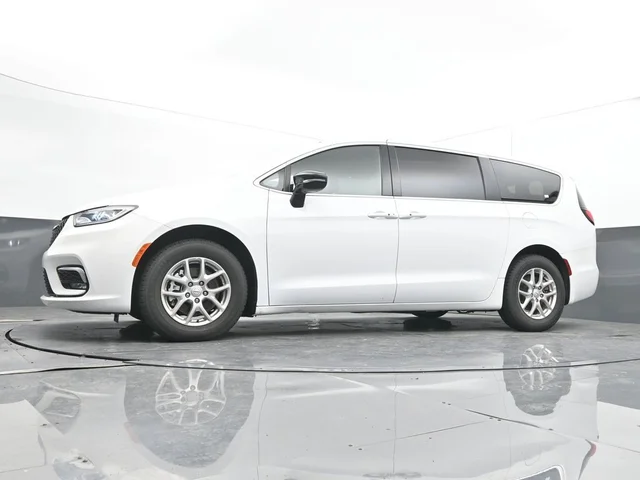 SEMINUEVOS CHRYSLER Pacifica a Estados en autogozo