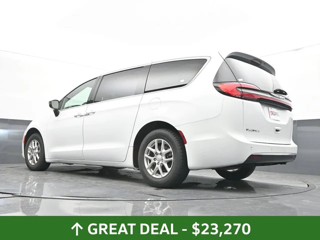 SEMINUEVOS CHRYSLER Pacifica a Estados en autogozo