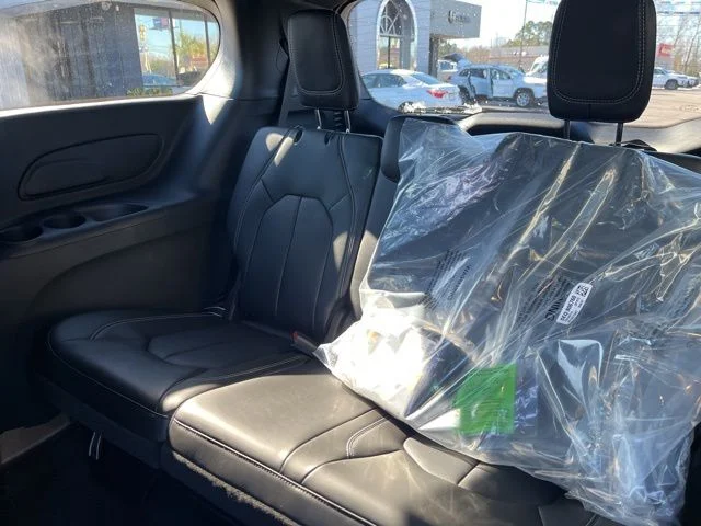 Nuevos CHRYSLER PACIFICA à Estados chez autogozo
