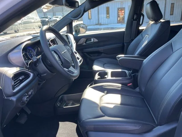 Nuevos CHRYSLER PACIFICA à Estados chez autogozo