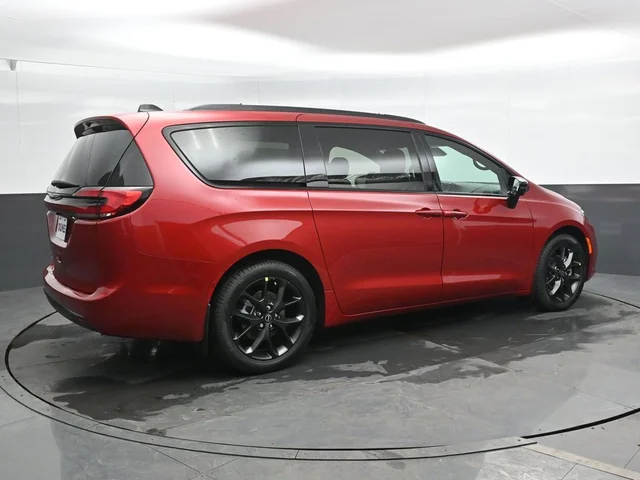 Nuevos CHRYSLER PACIFICA à Estados chez autogozo