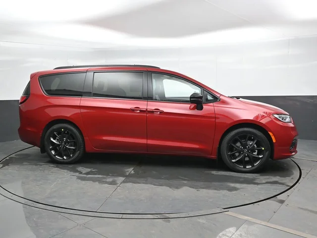 Nuevos CHRYSLER PACIFICA à Estados chez autogozo