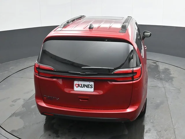 Nuevos CHRYSLER PACIFICA à Estados chez autogozo