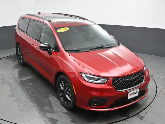 Nuevos CHRYSLER PACIFICA à Estados chez autogozo