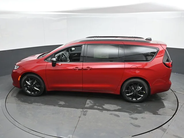 Nuevos CHRYSLER PACIFICA à Estados chez autogozo