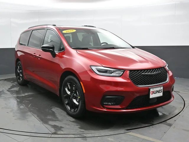 Nuevos CHRYSLER PACIFICA à Estados chez autogozo