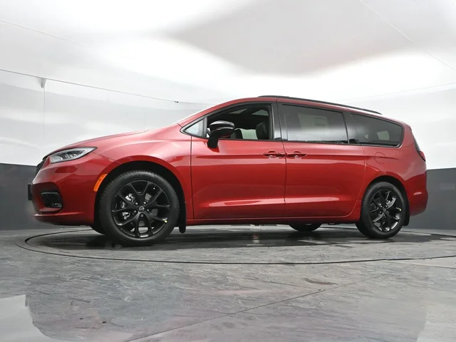 Nuevos CHRYSLER PACIFICA à Estados chez autogozo
