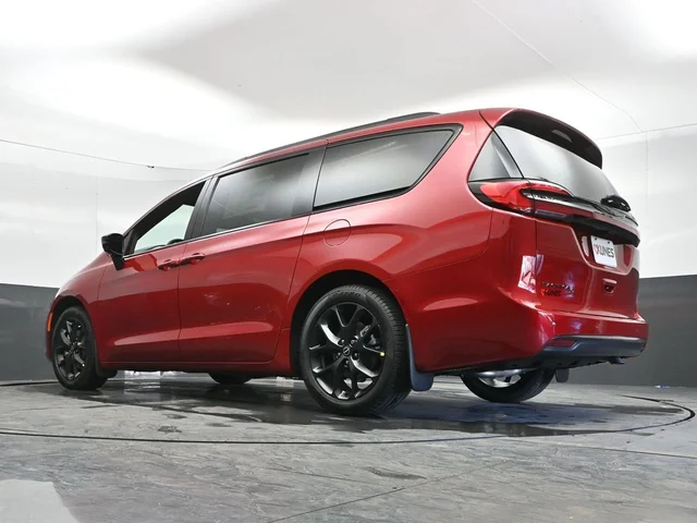 Nuevos CHRYSLER PACIFICA à Estados chez autogozo