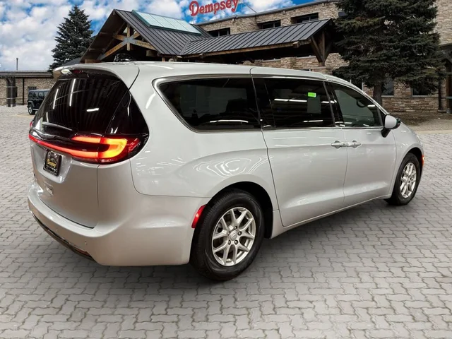 SEMINUEVOS CHRYSLER Pacifica a Estados en autogozo