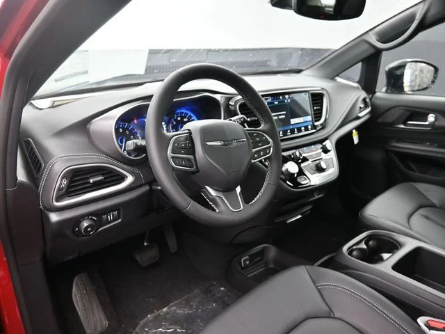 Nuevos CHRYSLER PACIFICA à Estados chez autogozo