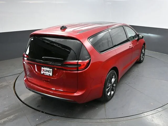 Nuevos CHRYSLER PACIFICA à Estados chez autogozo