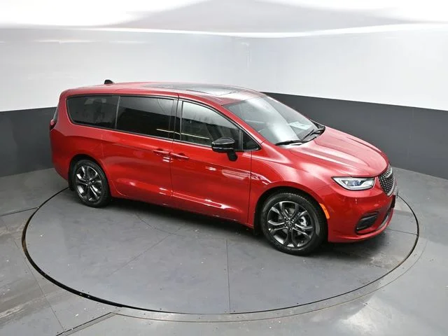 Nuevos CHRYSLER PACIFICA à Estados chez autogozo