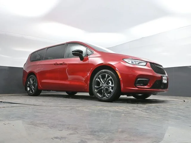 Nuevos CHRYSLER PACIFICA à Estados chez autogozo