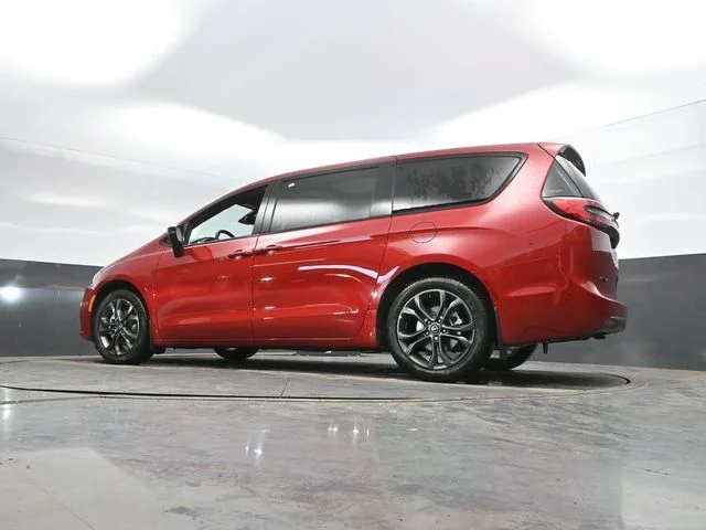 Nuevos CHRYSLER PACIFICA à Estados chez autogozo