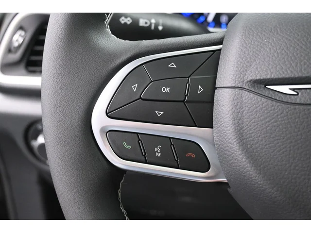 Nuevos CHRYSLER PACIFICA à Estados chez autogozo