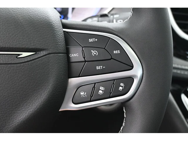 Nuevos CHRYSLER PACIFICA à Estados chez autogozo