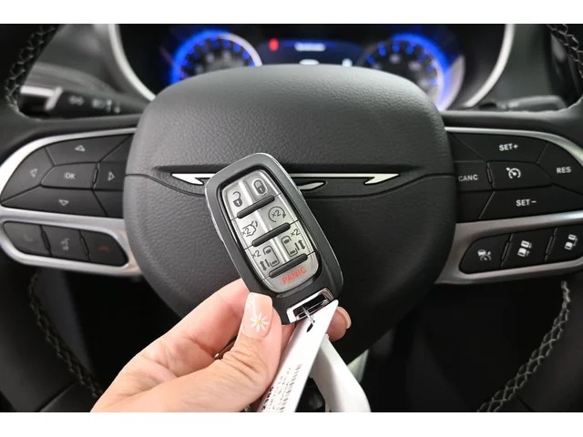Nuevos CHRYSLER PACIFICA à Estados chez autogozo