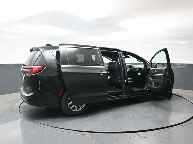 Nuevos CHRYSLER PACIFICA à Estados chez autogozo