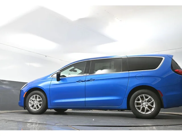Nuevos CHRYSLER PACIFICA à Estados chez autogozo
