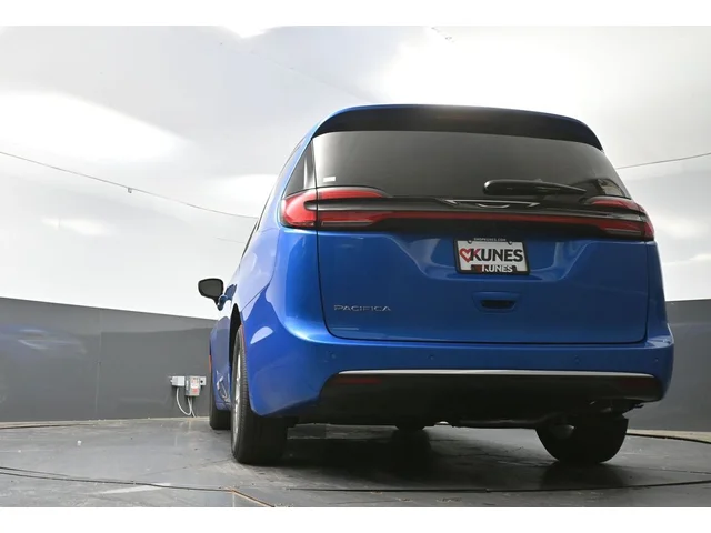 Nuevos CHRYSLER PACIFICA à Estados chez autogozo