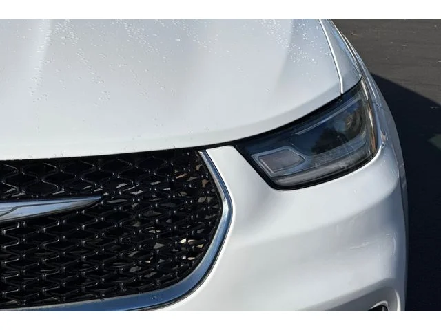 SEMINUEVOS CHRYSLER Pacifica at ELK GROVE in Elk Grove Buick GMC