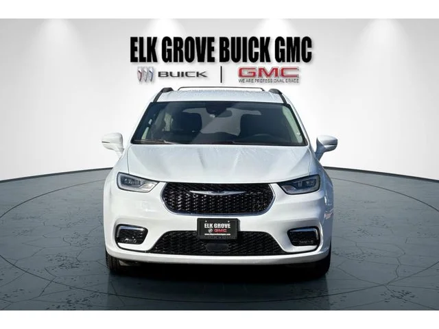 SEMINUEVOS CHRYSLER Pacifica at ELK GROVE in Elk Grove Buick GMC