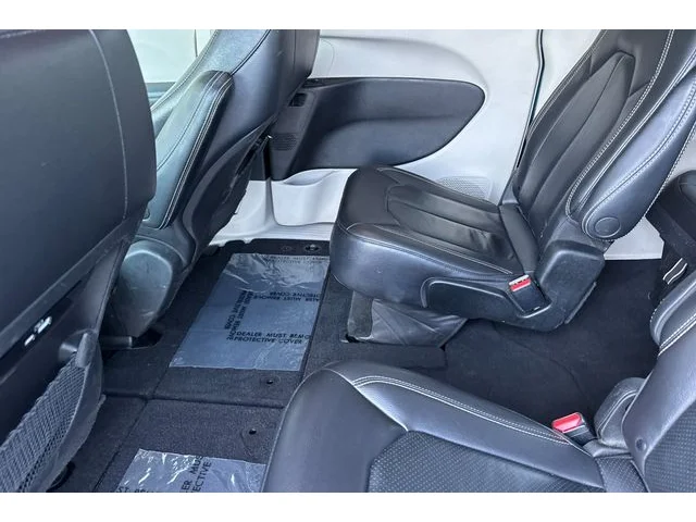 SEMINUEVOS CHRYSLER Pacifica a Estados en autogozo