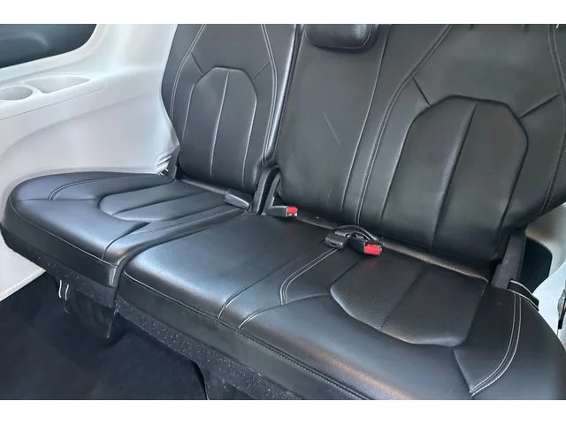SEMINUEVOS CHRYSLER Pacifica a Estados en autogozo