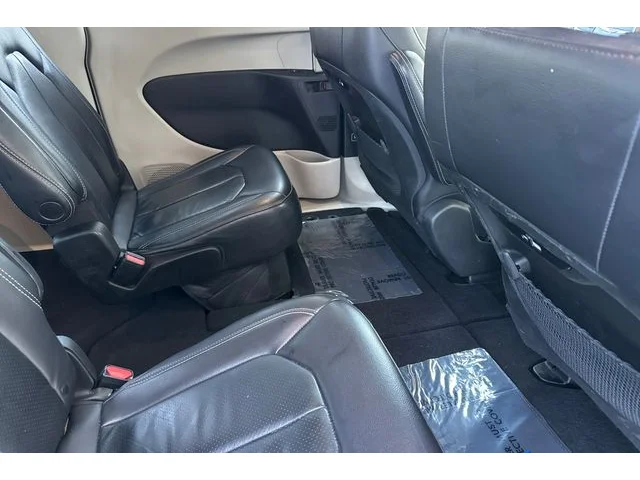 SEMINUEVOS CHRYSLER Pacifica a Estados en autogozo