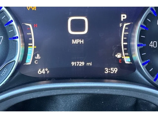SEMINUEVOS CHRYSLER Pacifica a Estados en autogozo
