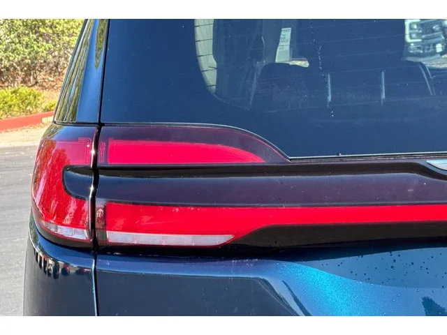 SEMINUEVOS CHRYSLER Pacifica a Estados en autogozo