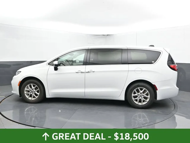 SEMINUEVOS CHRYSLER Pacifica a Estados en autogozo